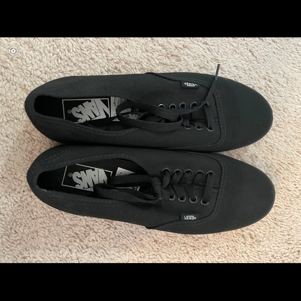 Black vans